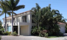 front view of the luxury house in valle del sol costa rica