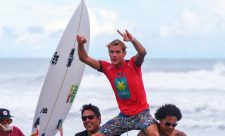 Costa Rica Surfing